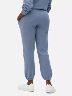 Sportowe spodnie dresowe ściągane sznurkiem