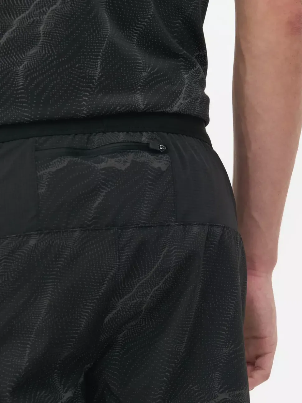 Sportowe szorty do biegania z efektem ombré