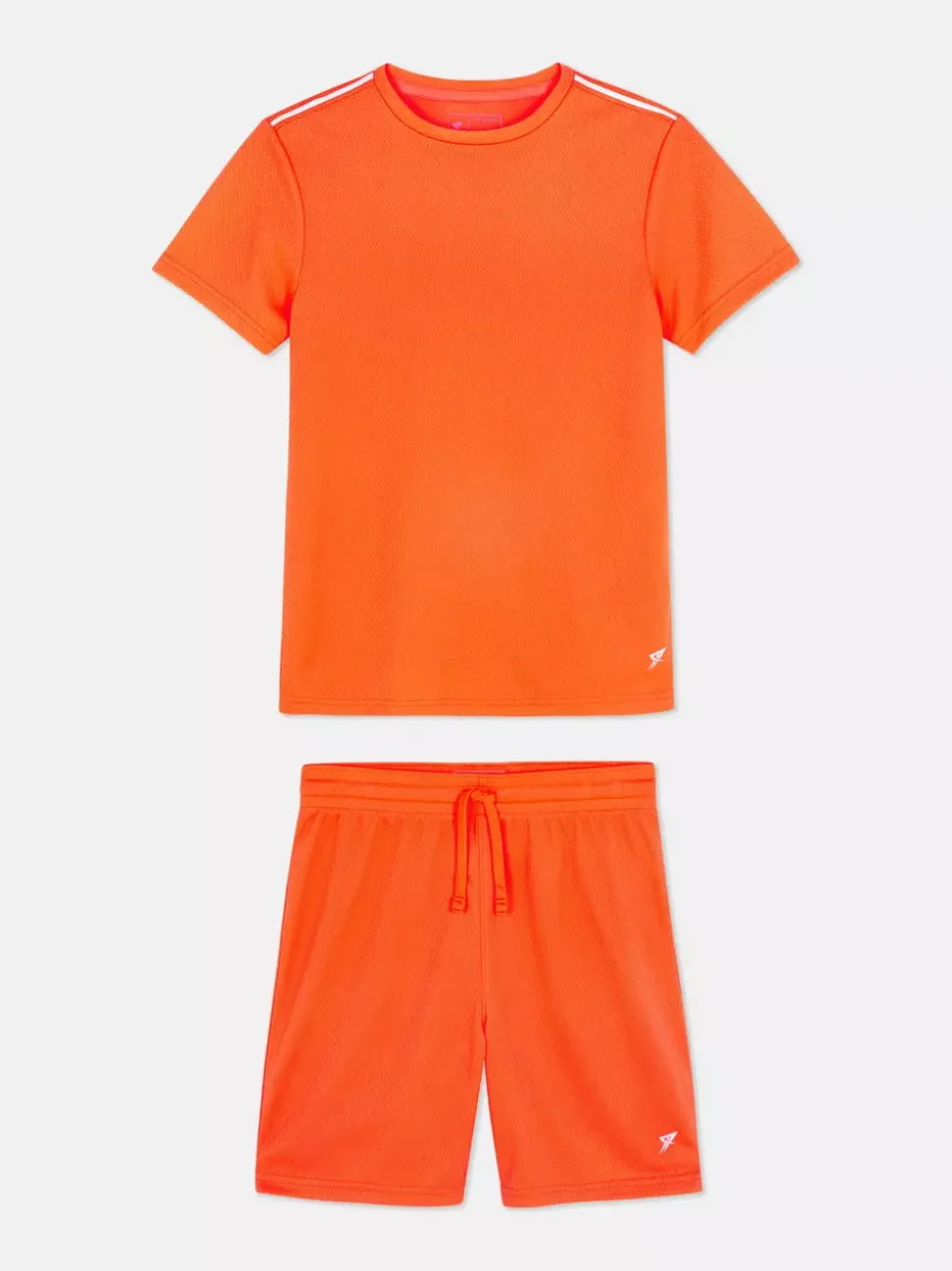 Sportowy komplet z topem i szortami