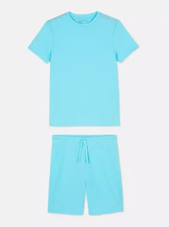 Sportowy komplet z topem i szortami