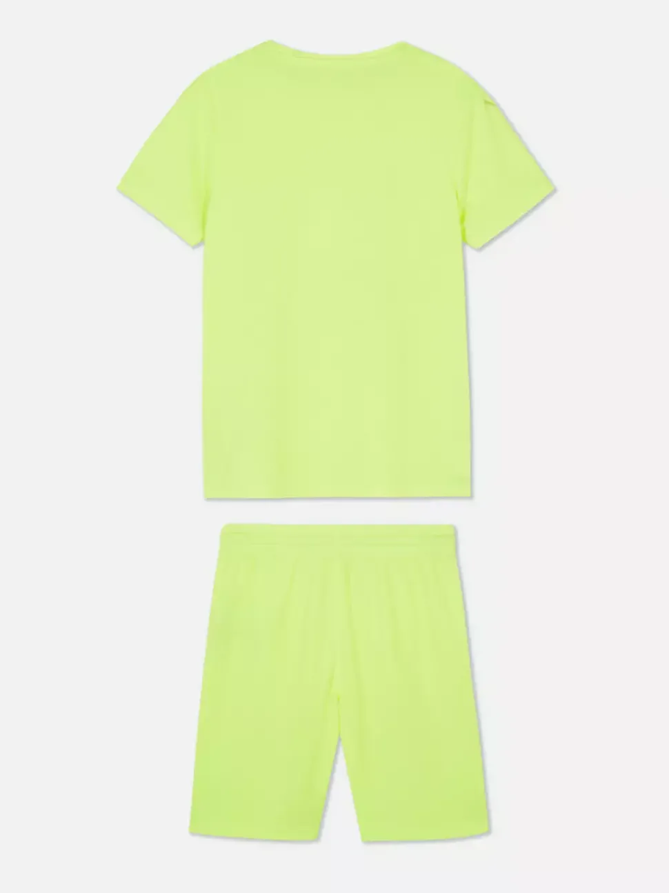 Sportowy komplet z topem i szortami