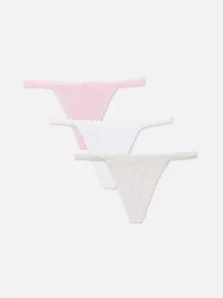 Stringi z koronkowymi detalami, 3 pary