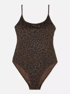 Strój kąpielowy z głębokim dekoltem Paula Echevarría