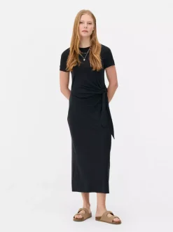 Sukienka midi z węzłem