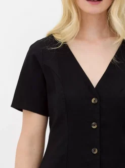 Sukienka mini z zapięciem na guziki