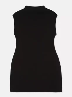 Sukienka o długości mini z rękawkami