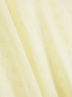 Sukienka z marszczonym obszyciem i haftem angielskim