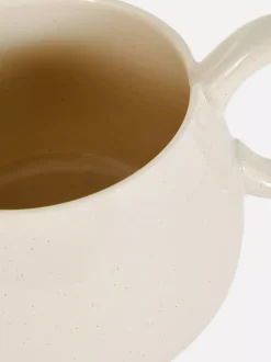 Szkliwiony kubek z nakrapianym wzorem