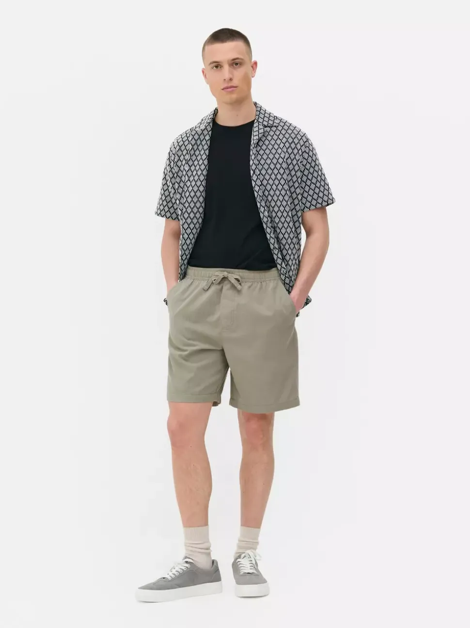Szorty bermudy ze sznurkami