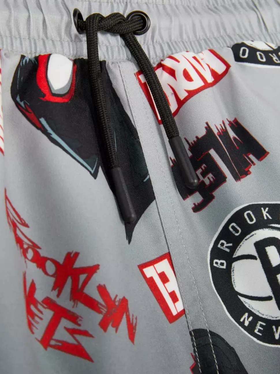 Szorty kąpielowe z motywem Spider-Mana Marvela