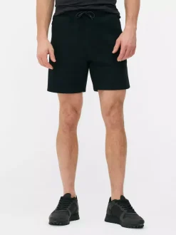 Szorty sportowe ze sznurkiem ściągającym