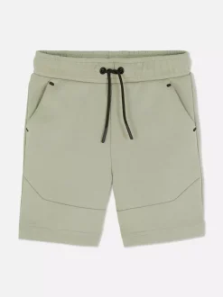 Szorty sportowe ze sznurkiem ściągającym