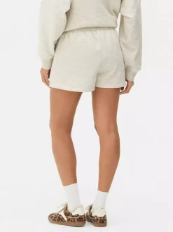 Szorty sportowe ze sznurkiem ściągającym