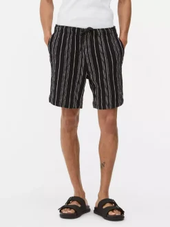 Szorty w paski ze sznurkiem w talii