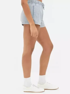 Szorty w paski ze sznurkiem w talii