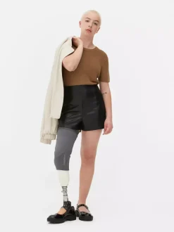 Szorty ze sztucznej skóry