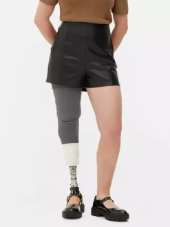 Szorty ze sztucznej skóry