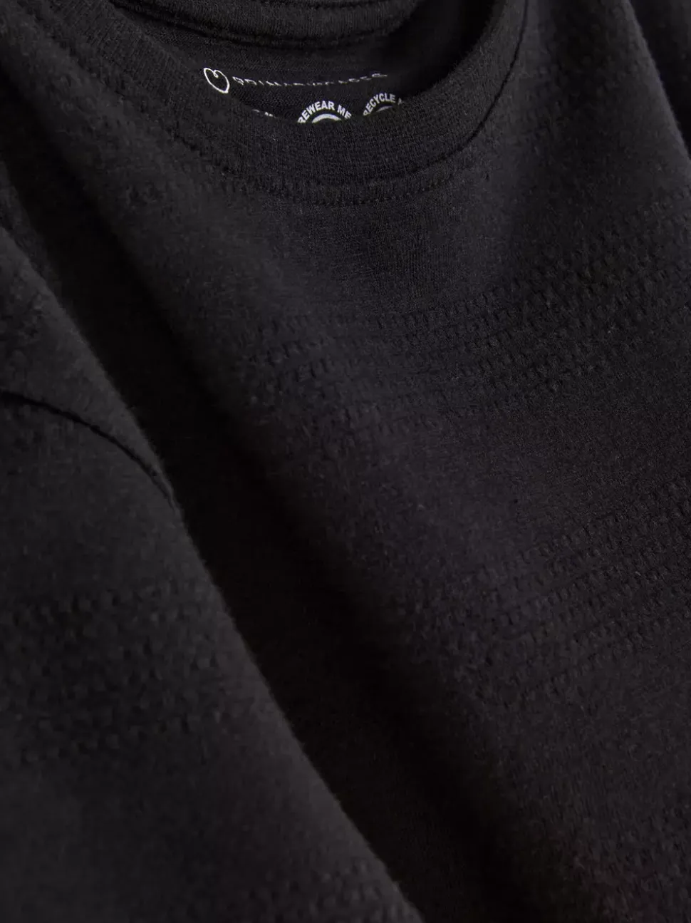 Teksturowany T-shirt z okrągłym dekoltem