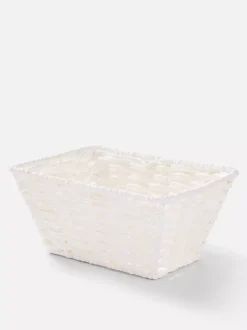 Tkany koszyk z papierowej wikliny