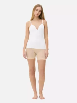 Top na ramiączkach z wbudowanym biustonoszem