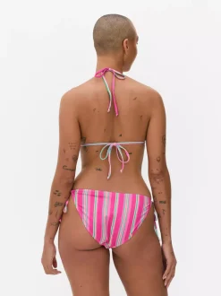 Trójkątna góra od bikini z nadrukiem