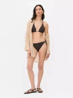 Trójkątna góra od bikini z nadrukiem