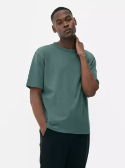 T-shirt o luźnym kroju