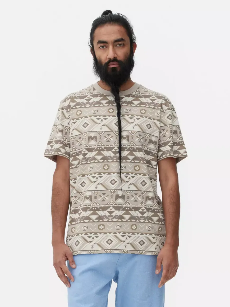 T-shirt z geometrycznym nadrukiem