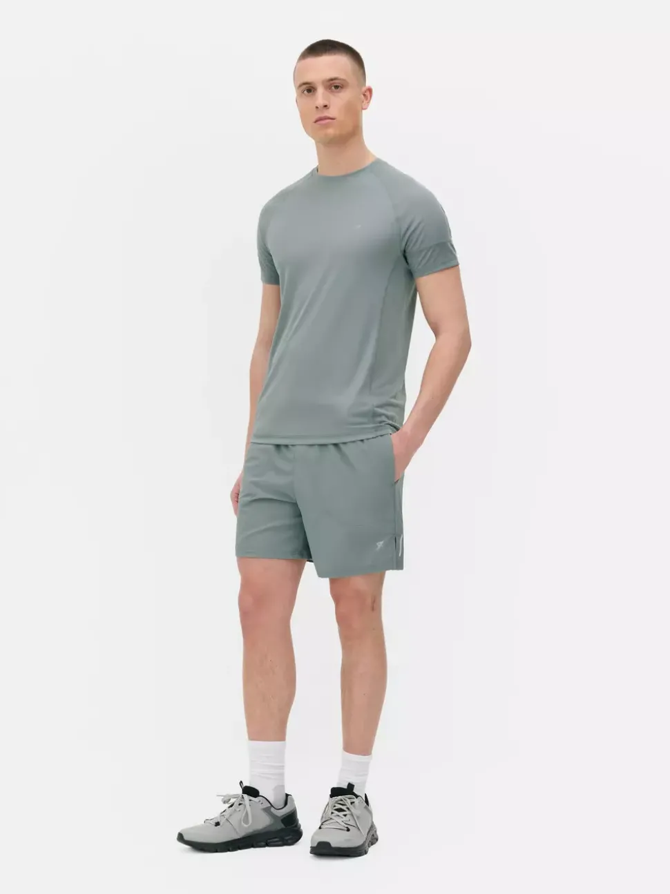 T-shirt z krótkim rękawem na siłownię