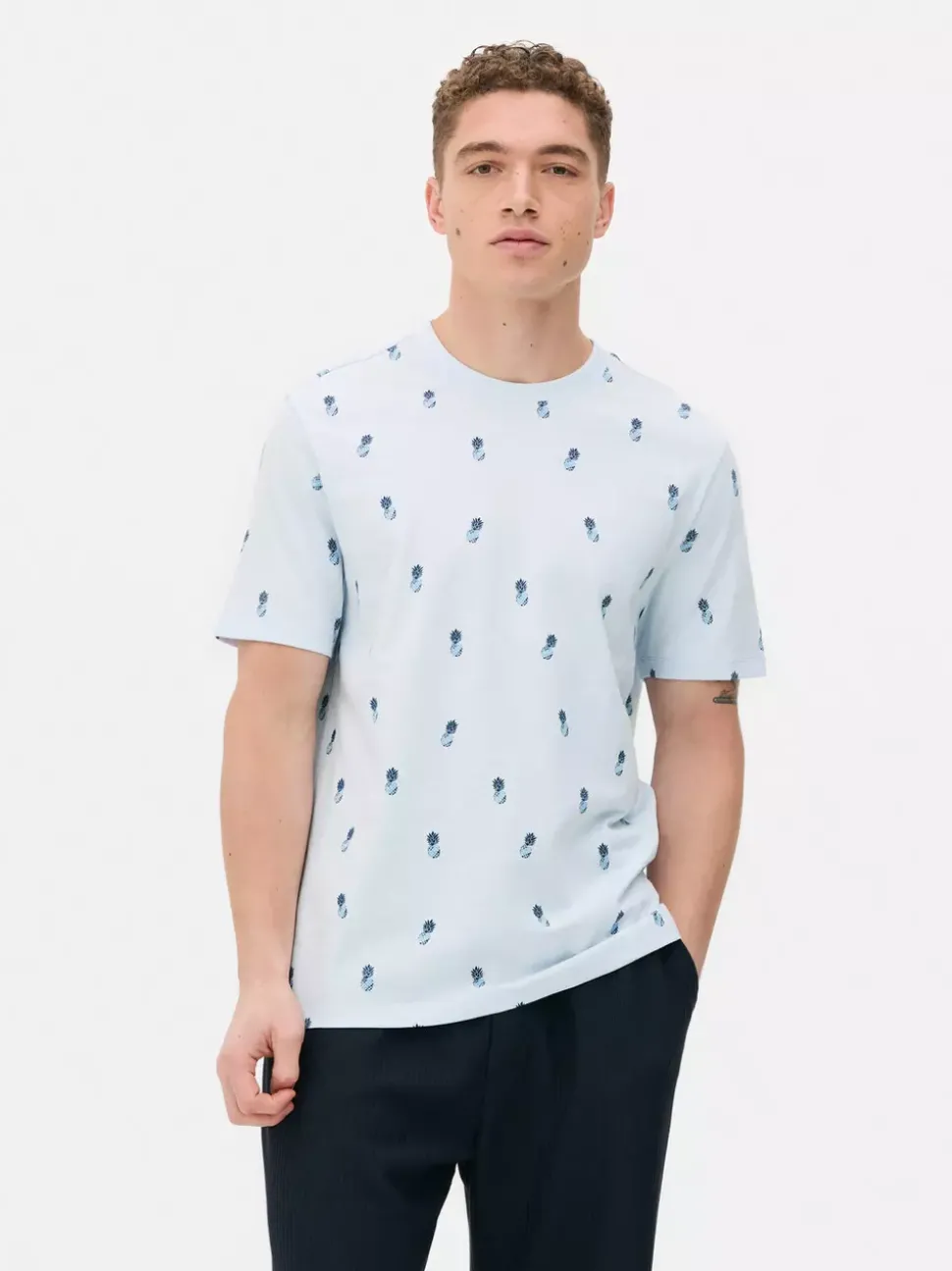 T-shirt z krótkim rękawem w drobne ananasy