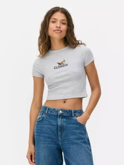 T-shirt z motywem tukana, symbolu Guinnessa