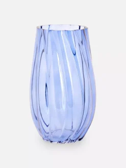 Wazon z falowanego szkła