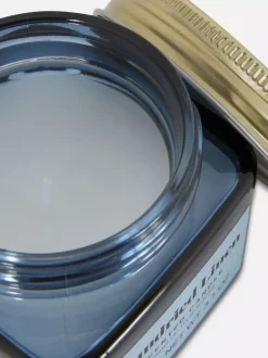 Świeca zapachowa w szklanym słoiku