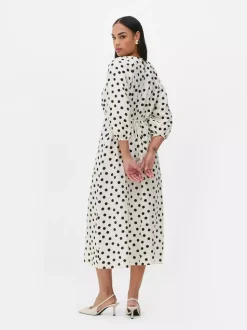 Wzorzysta sukienka midi