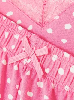 Zestaw piżamy z topem na ramiączkach i szortami z koronkowym wykończeniem